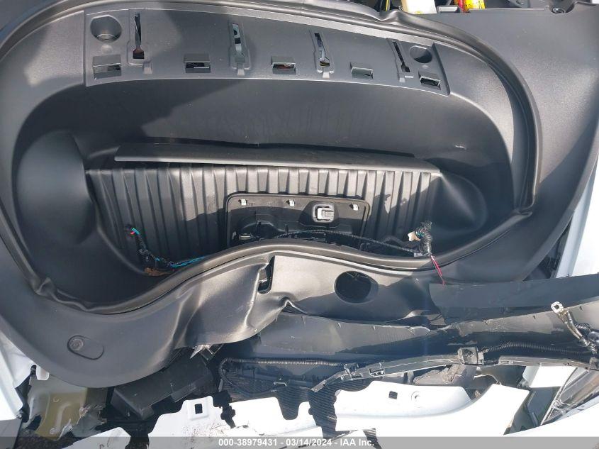 TESLA MODEL 3 REAR-WHEEL DRIVE 2024