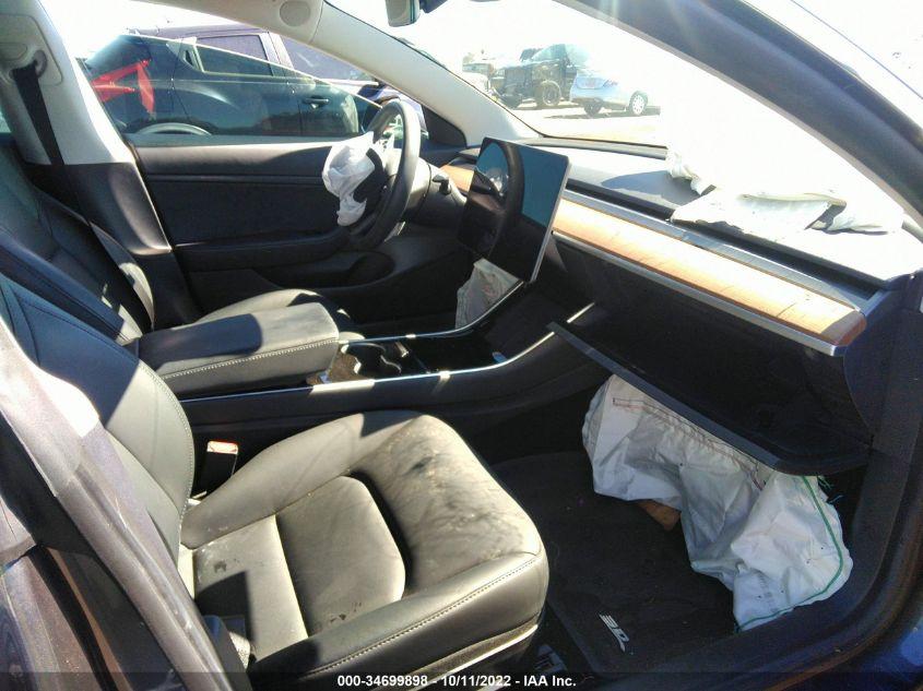 TESLA MODEL 3 STANDARD RANGE 2020