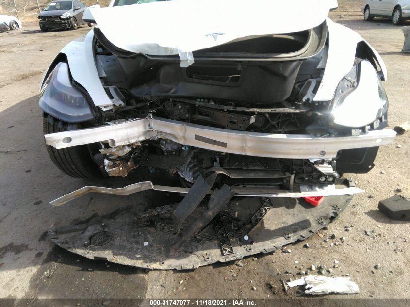 TESLA MODEL 3 STANDARD RANGE PLUS 2021