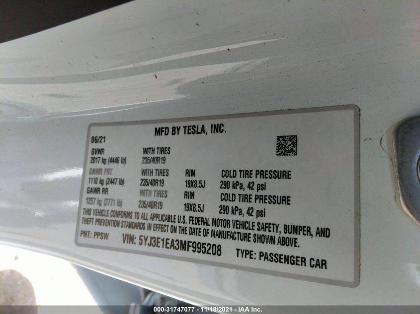 TESLA MODEL 3 STANDARD RANGE PLUS 2021