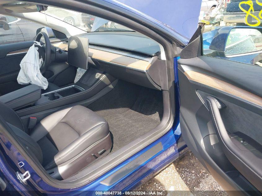 TESLA MODEL 3 REAR-WHEEL DRIVE 2023