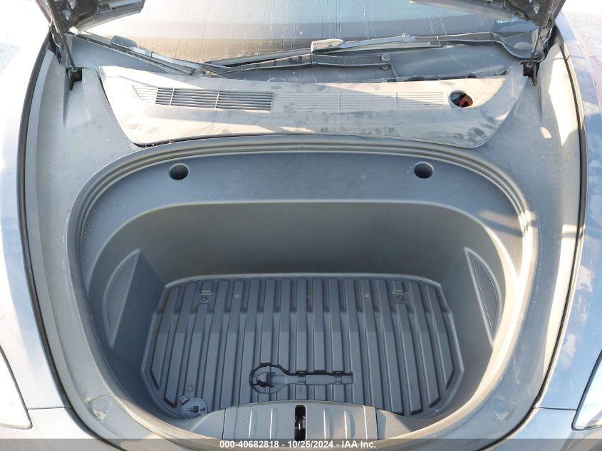 TESLA MODEL 3 REAR-WHEEL DRIVE 2023