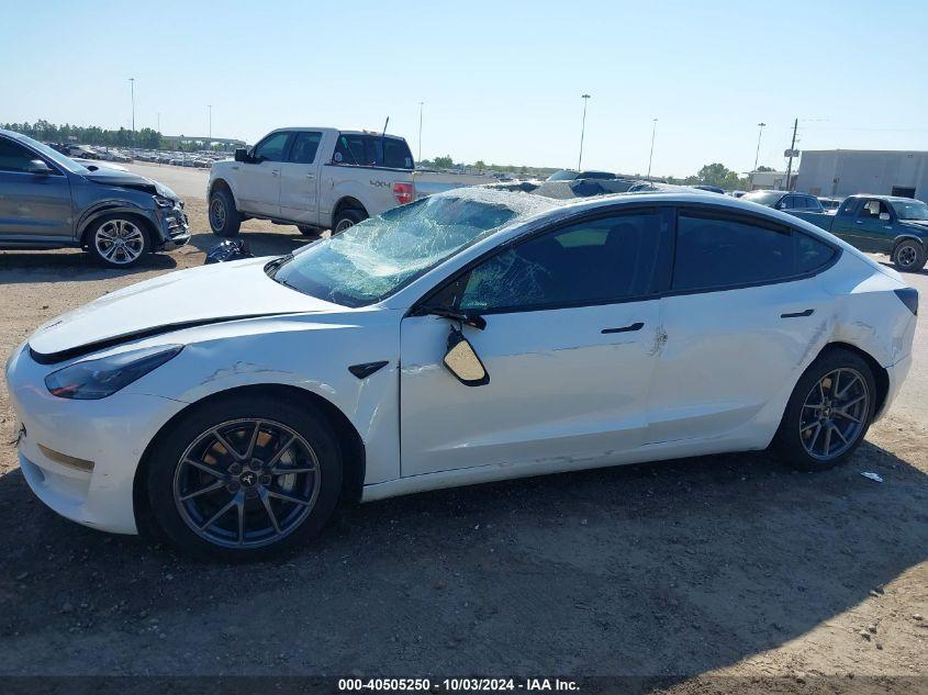 TESLA MODEL 3 STANDARD RANGE PLUS REAR-WHEEL DRIVE 2021