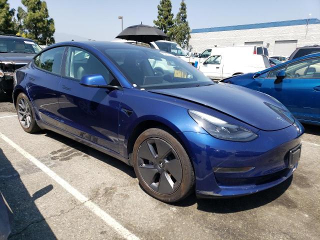 TESLA MODEL 3  2022