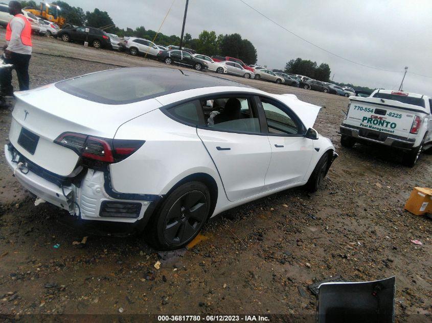 TESLA MODEL 3  2022