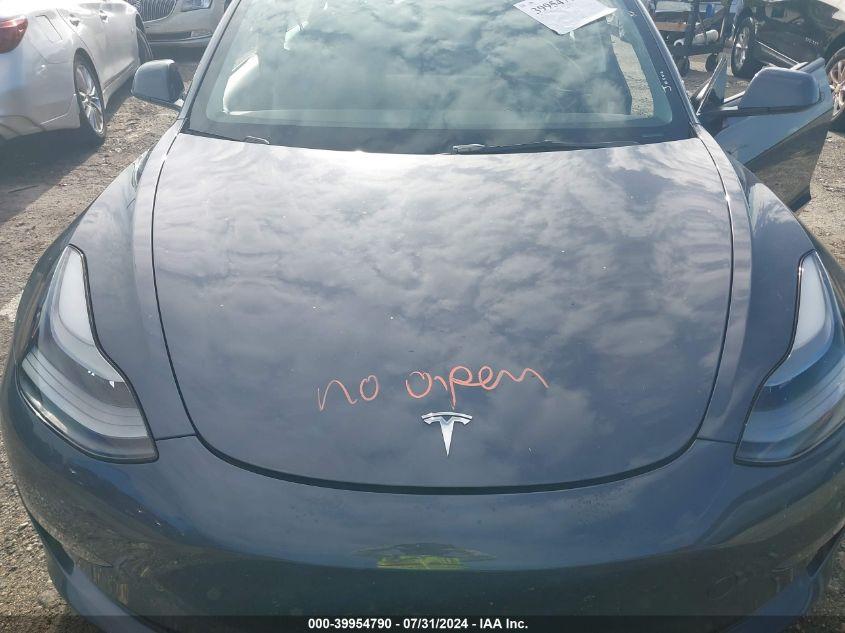 TESLA MODEL 3 REAR-WHEEL DRIVE 2022