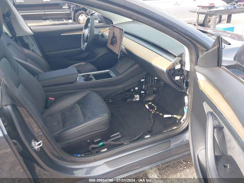 TESLA MODEL 3 REAR-WHEEL DRIVE 2022