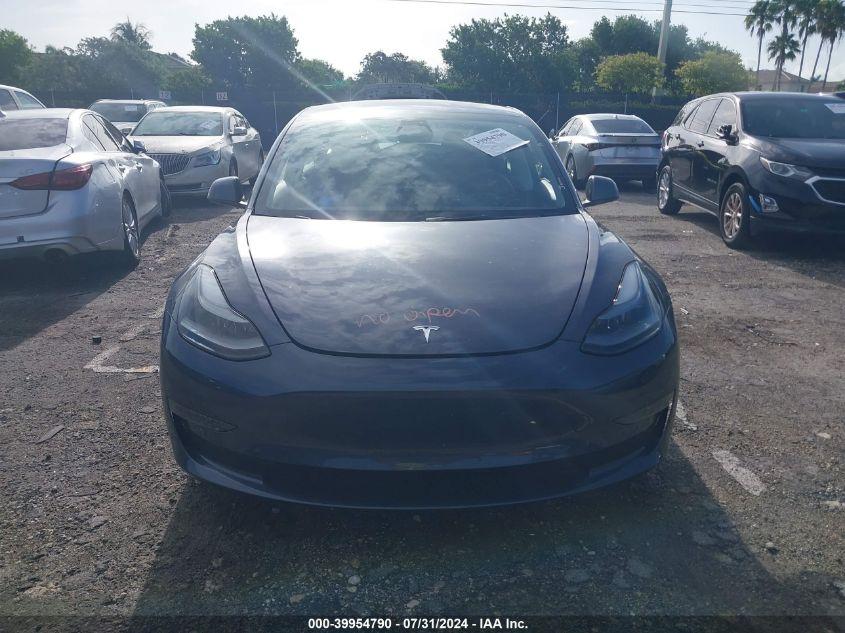 TESLA MODEL 3 REAR-WHEEL DRIVE 2022