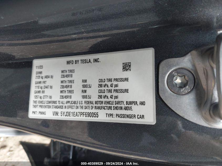 TESLA MODEL 3 REAR-WHEEL DRIVE 2023