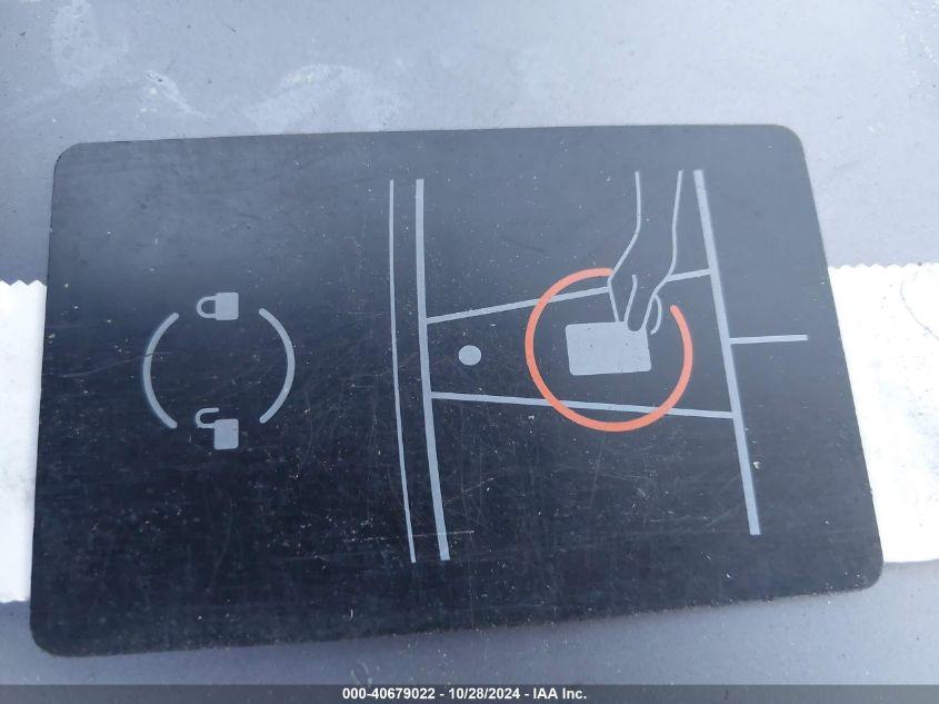 TESLA MODEL 3 REAR-WHEEL DRIVE 2022