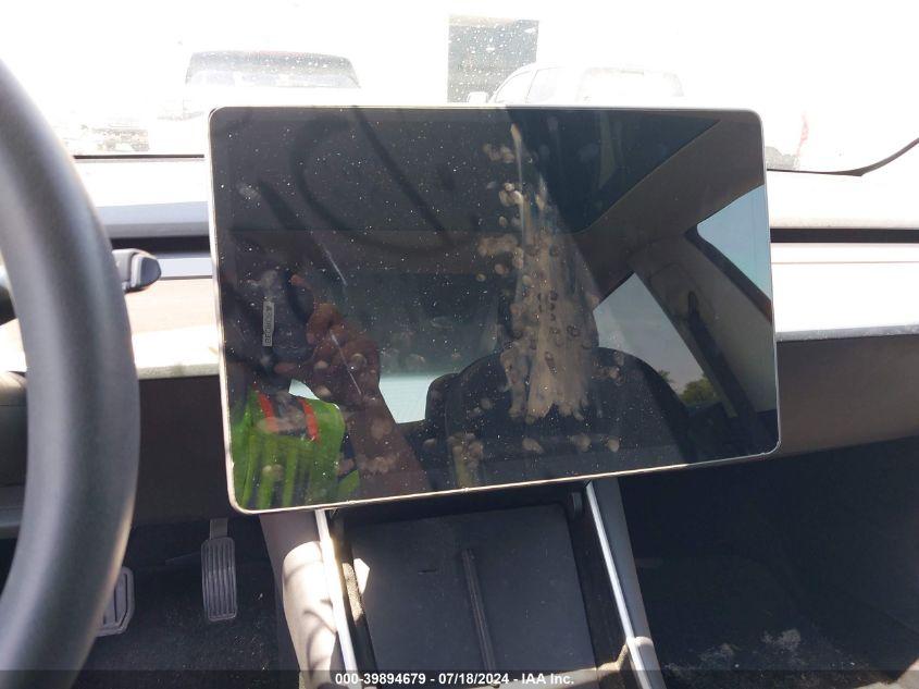 TESLA MODEL 3 STANDARD RANGE PLUS REAR-WHEEL DRIVE/STANDARD RANGE REAR-WHEEL DRIVE 2020