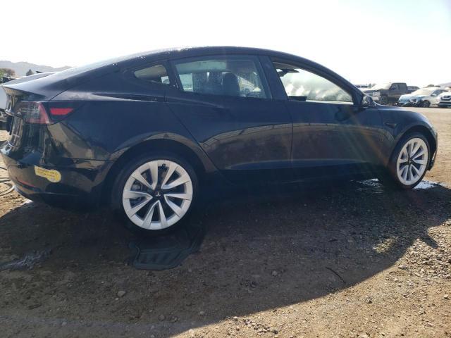 TESLA MODEL 3  2022