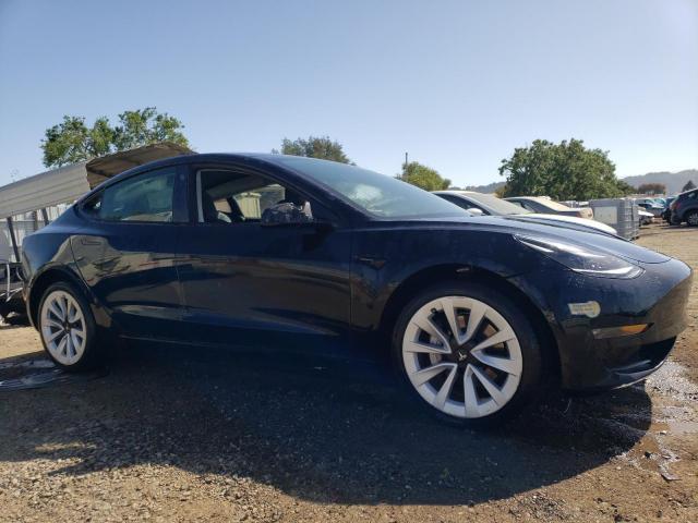 TESLA MODEL 3  2022