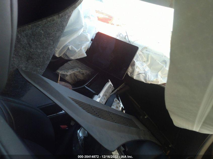 TESLA MODEL 3 LONG RANGE 2020