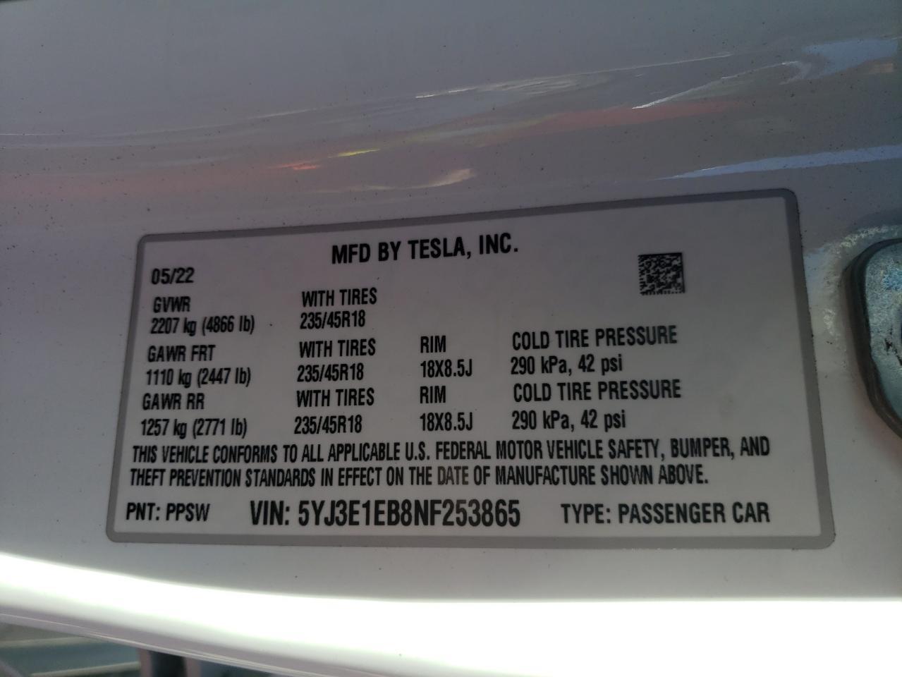TESLA MODEL 3  2022