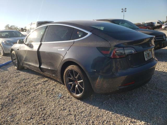 TESLA MODEL 3  2020