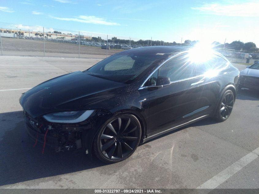 TESLA MODEL X  2019