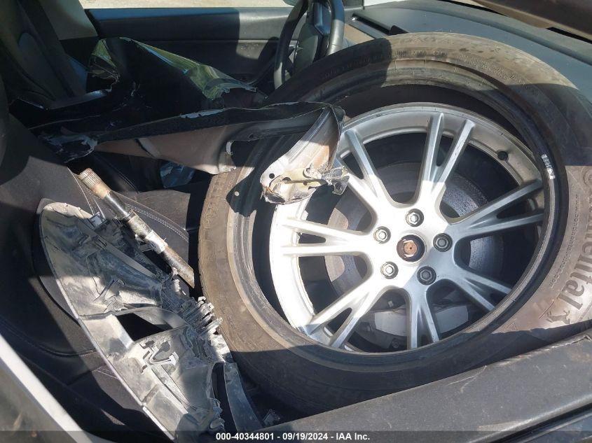 TESLA MODEL Y LONG RANGE DUAL MOTOR ALL-WHEEL DRIVE 2021