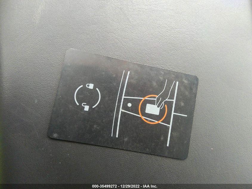 TESLA MODEL Y LONG RANGE 2021