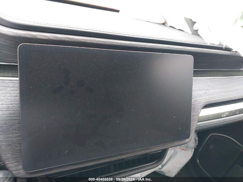 RIVIAN R1T ADVENTURE QUAD MOTOR LARGE PACK 2023