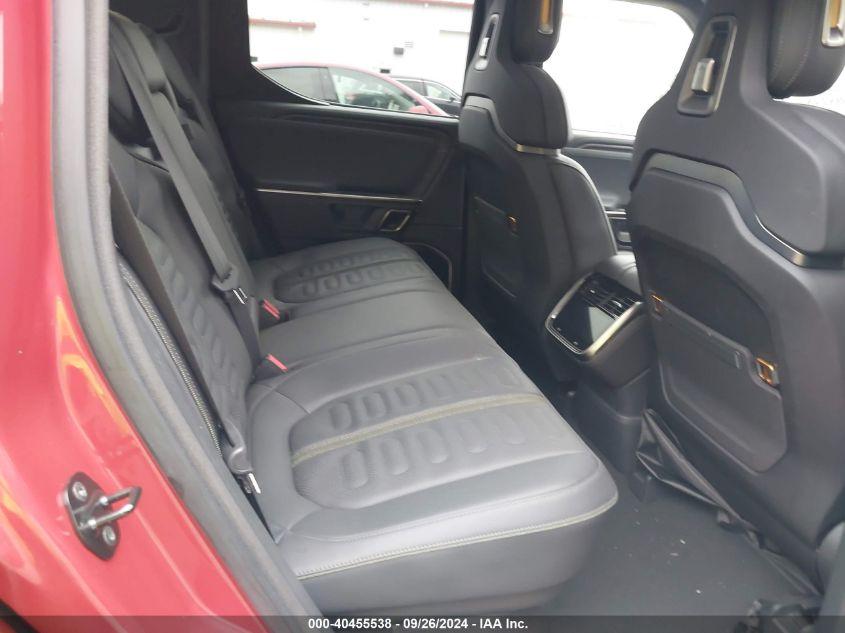 RIVIAN R1T ADVENTURE QUAD MOTOR LARGE PACK 2023