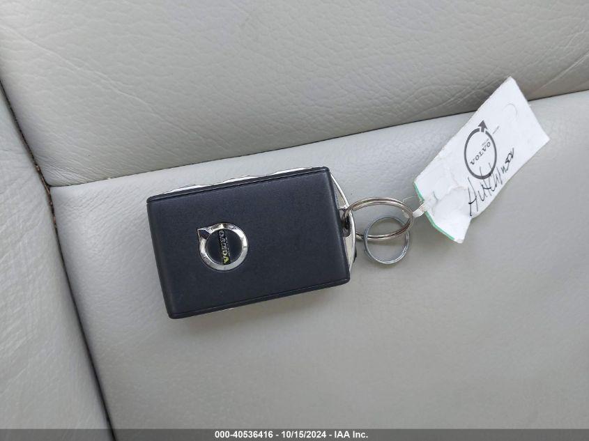 VOLVO S60 T5 MOMENTUM 2021