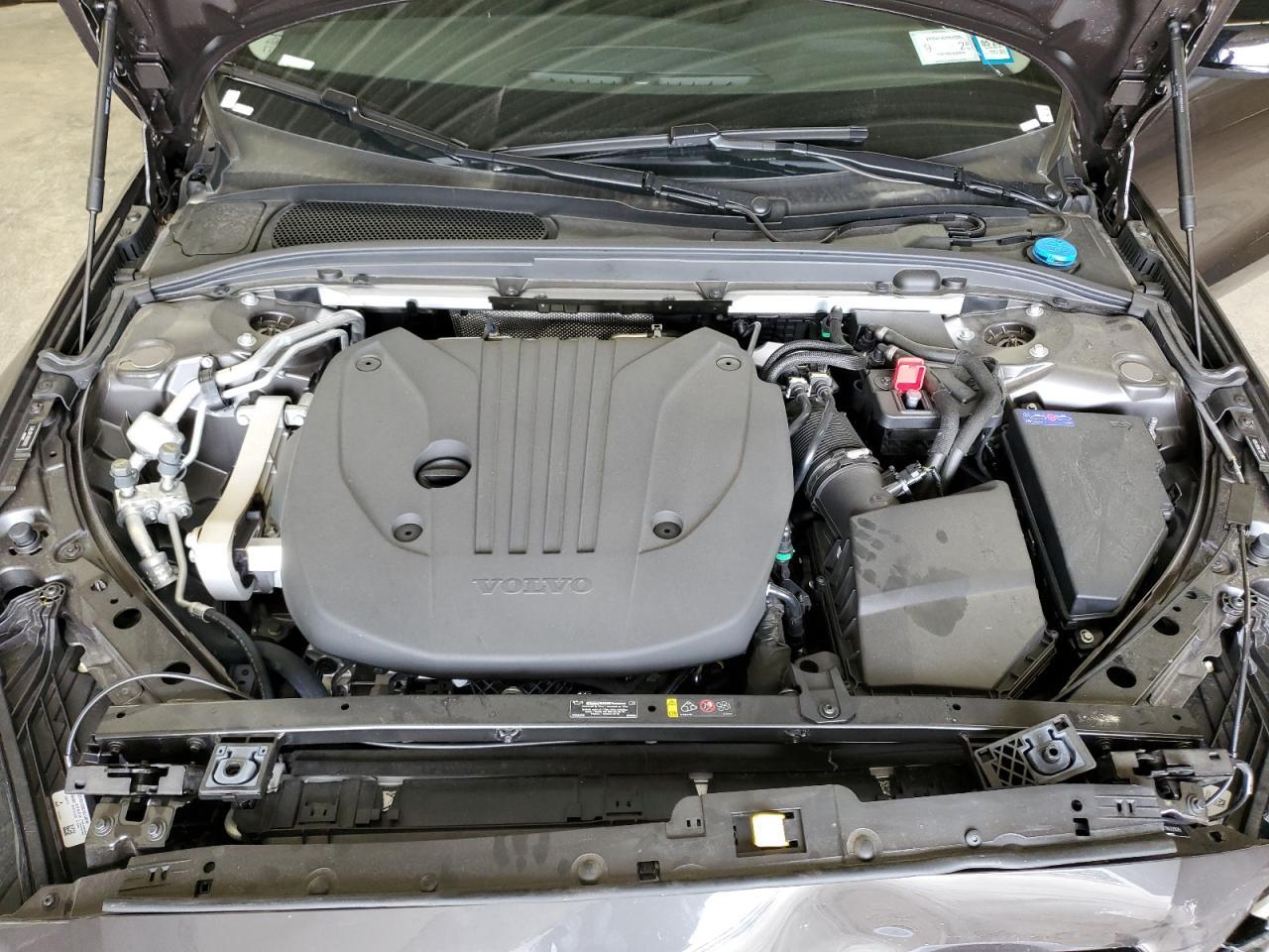 VOLVO S60 CORE  2024