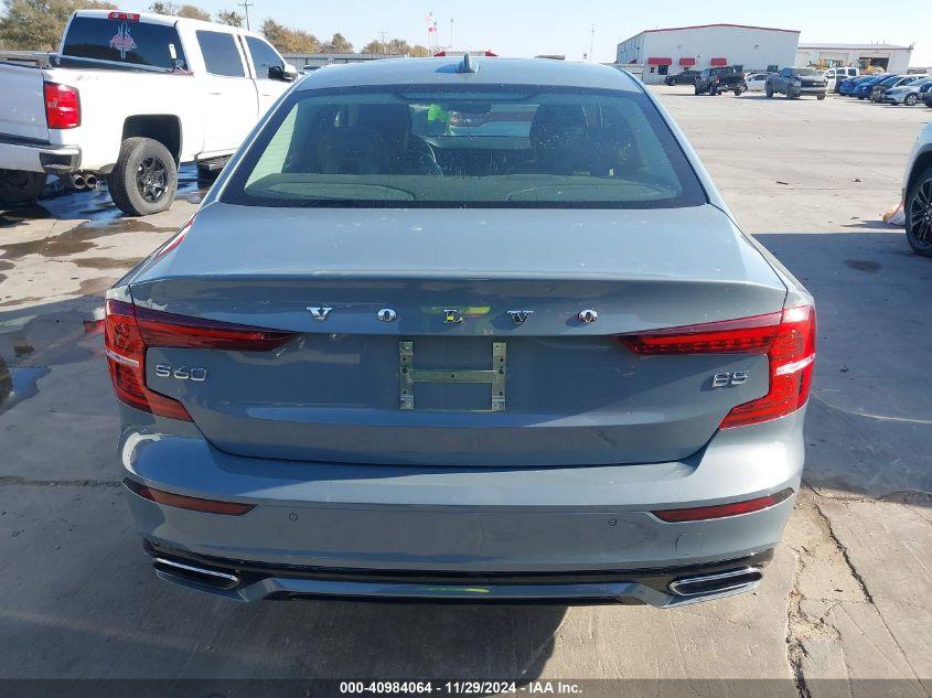 VOLVO S60 B5 MOMENTUM 2022