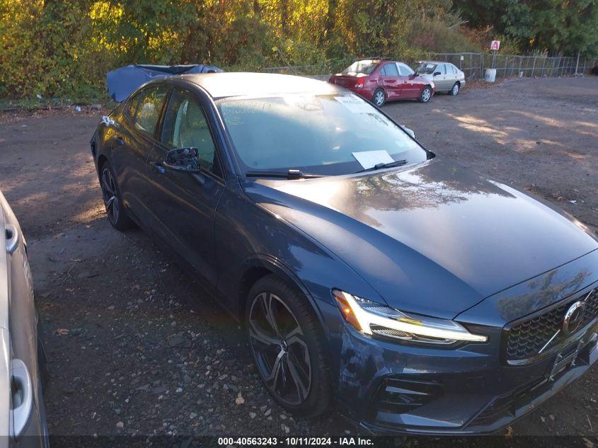 VOLVO S60 B5 CORE DARK THEME 2024