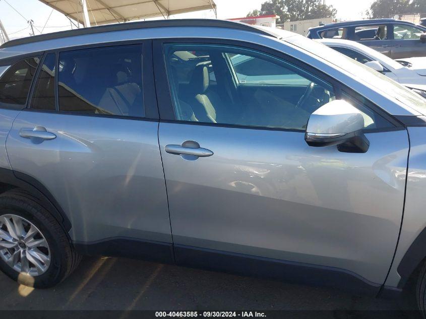 TOYOTA COROLLA CROSS LE 2022