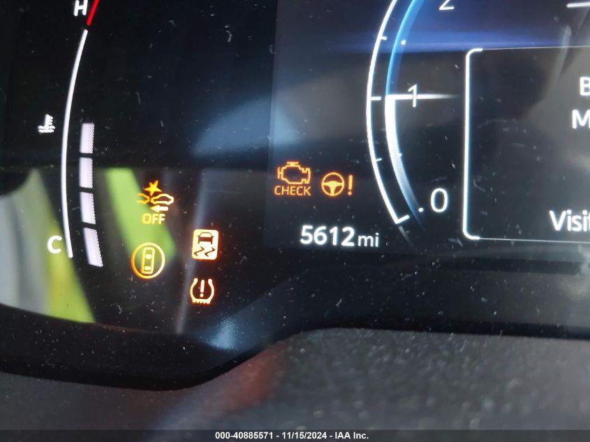 TOYOTA COROLLA CROSS XLE 2024