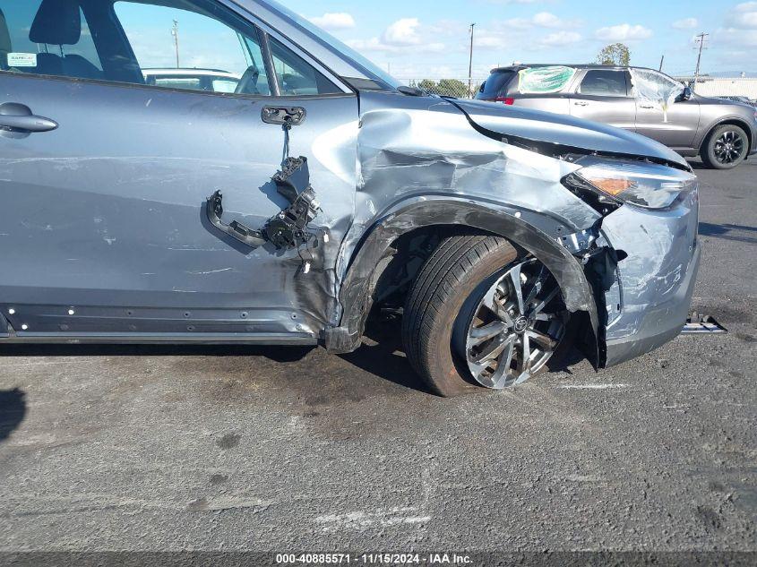 TOYOTA COROLLA CROSS XLE 2024