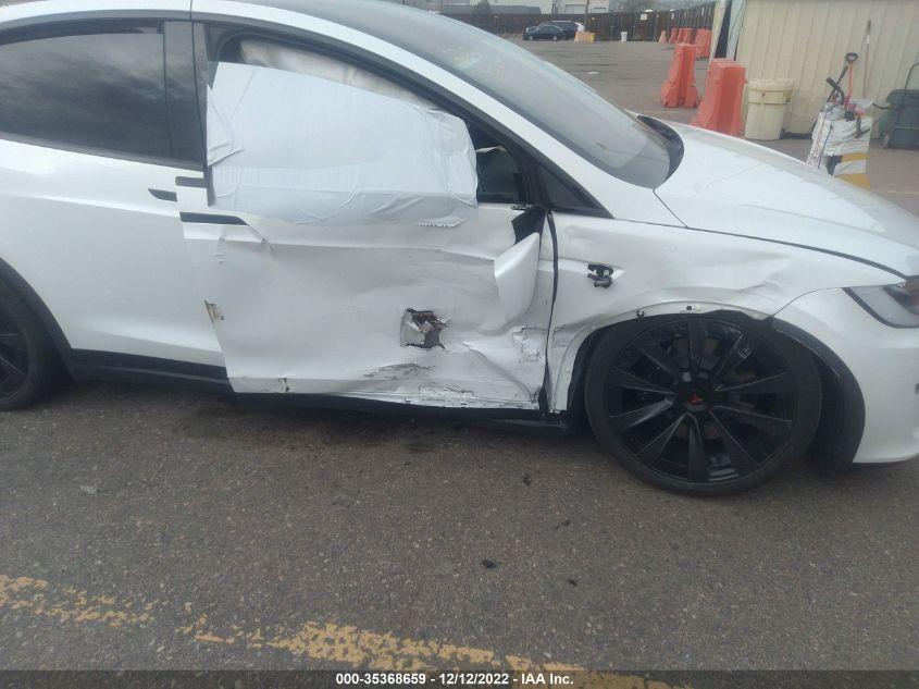 TESLA MODEL X PLAID 2022