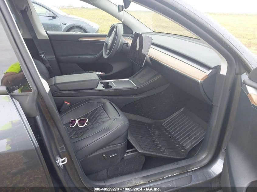 TESLA MODEL Y RWD 2023