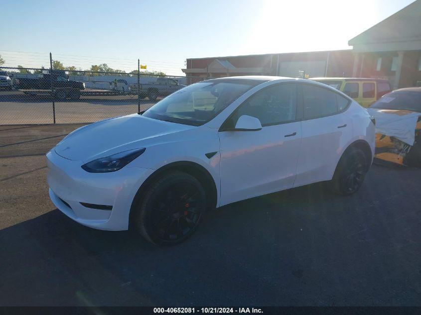 TESLA MODEL Y LONG RANGE/RWD 2024
