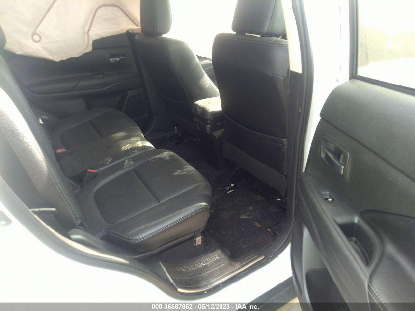 MITSUBISHI OUTLANDER SE/SEL 2017