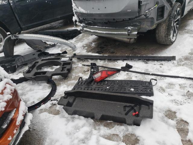 MITSUBISHI OUTLANDER  2022