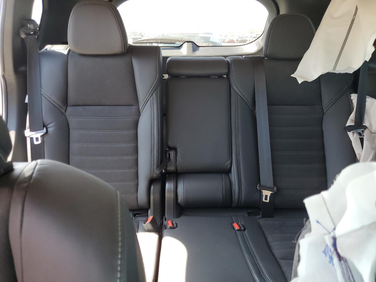 MITSUBISHI OUTLANDER  2023