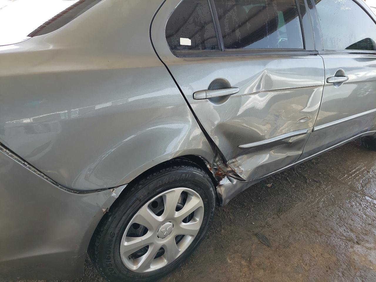 MITSUBISHI LANCER  2017