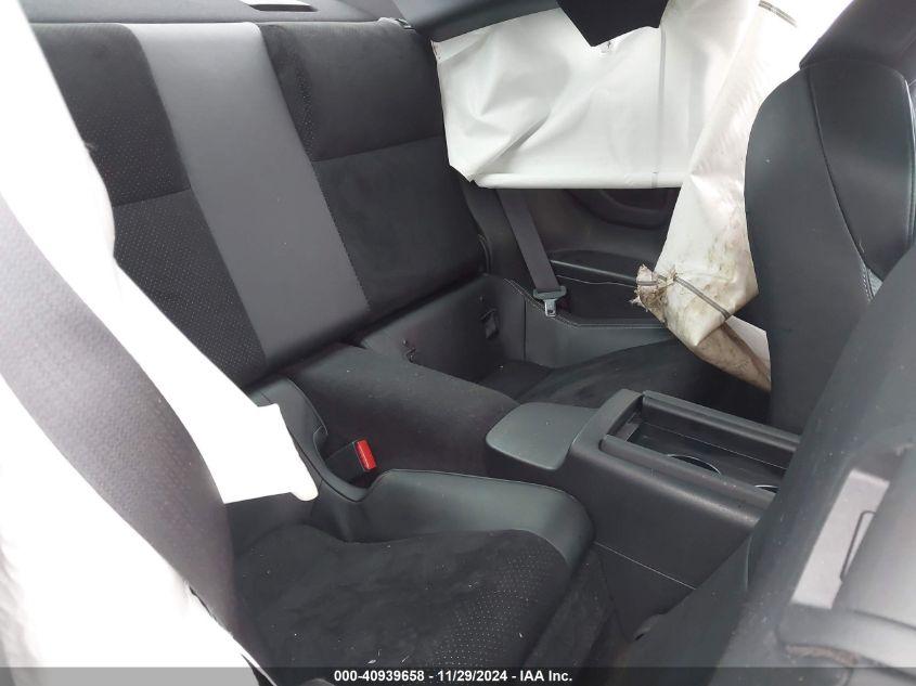 TOYOTA GR86 PREMIUM 2024