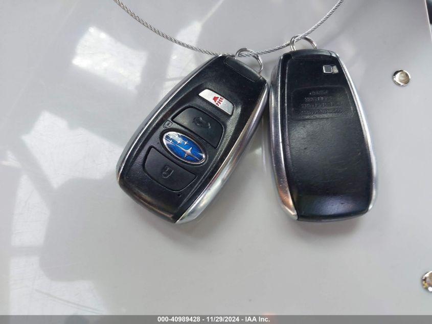 SUBARU CROSSTREK LIMITED 2020