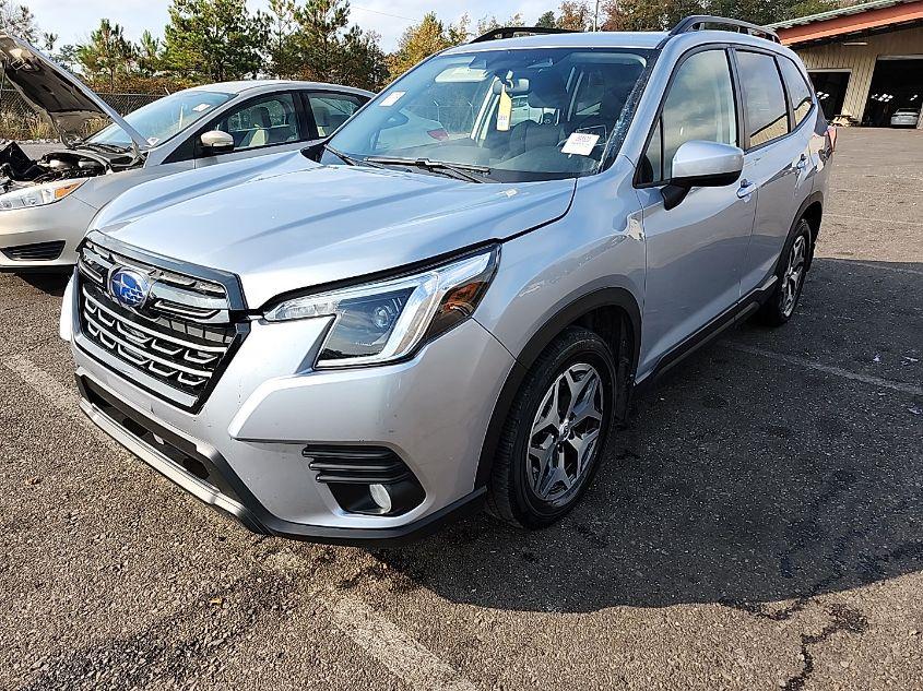 SUBARU FORESTER PREMIUM 2022