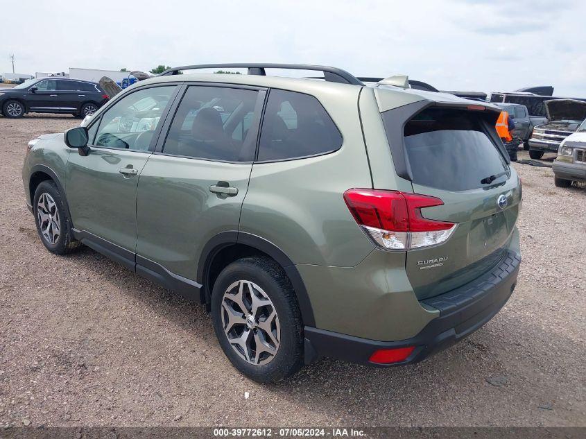 SUBARU FORESTER PREMIUM 2021