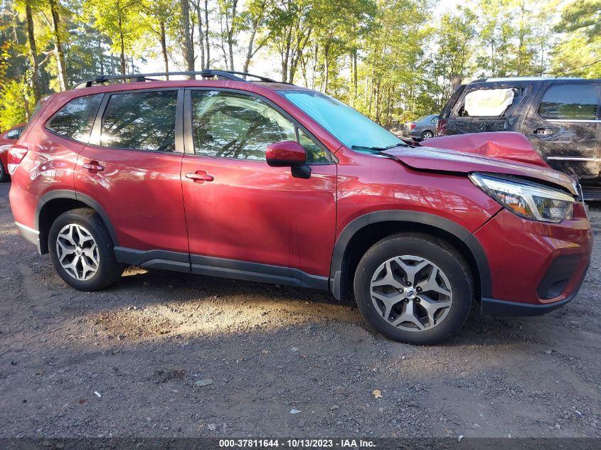 SUBARU FORESTER PREMIUM 2021
