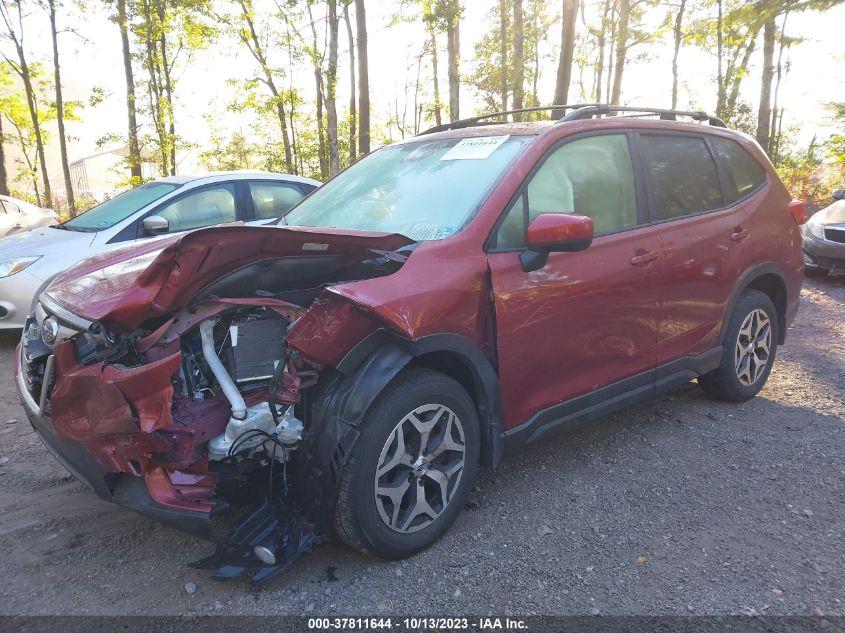 SUBARU FORESTER PREMIUM 2021