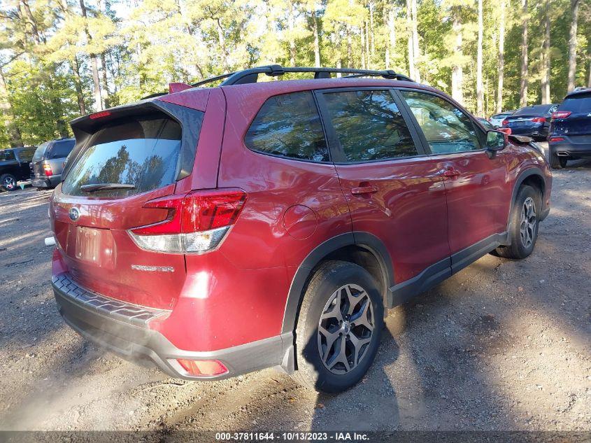 SUBARU FORESTER PREMIUM 2021
