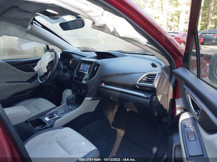 SUBARU FORESTER PREMIUM 2021