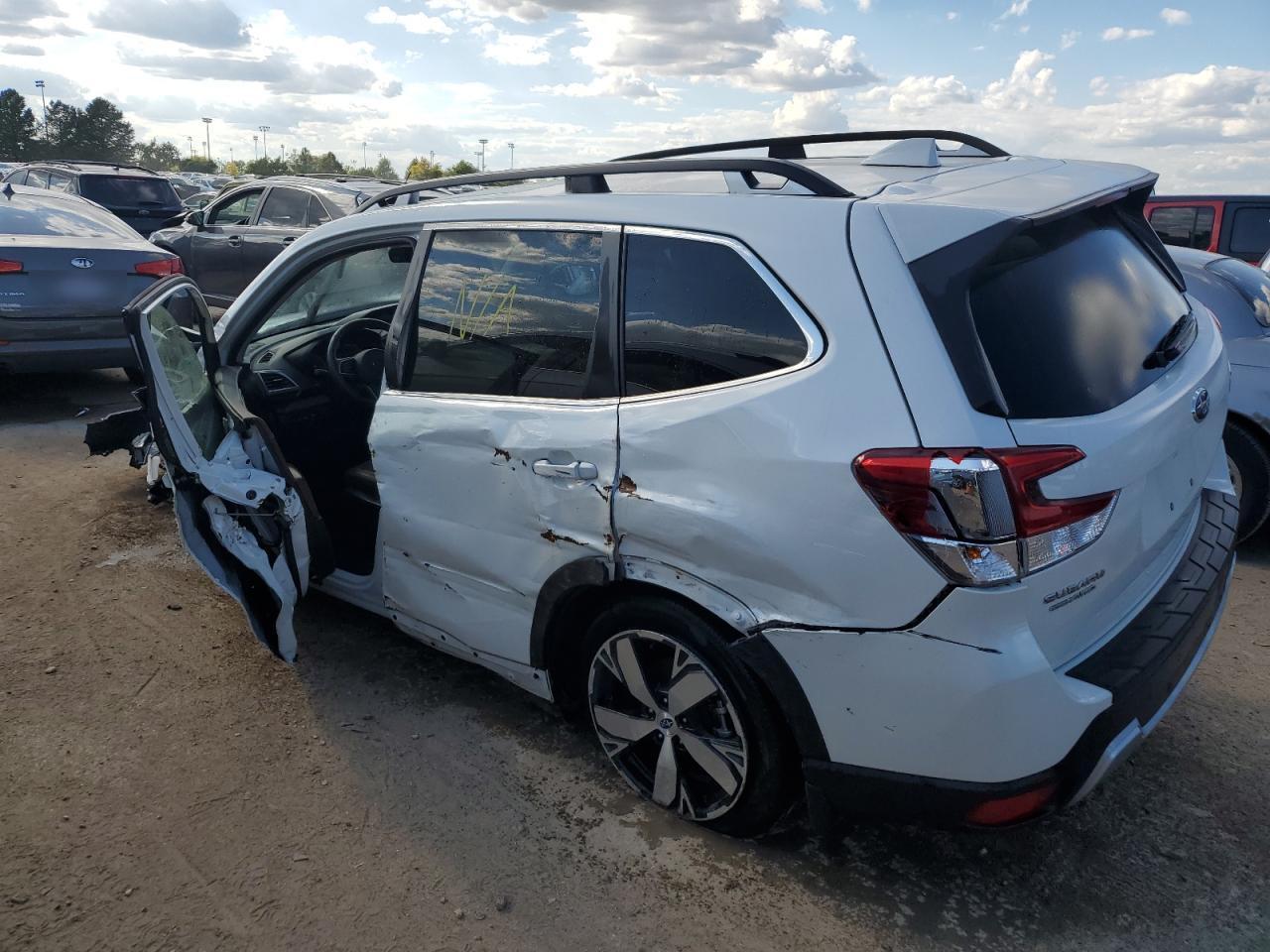 SUBARU FORESTER T T 2021