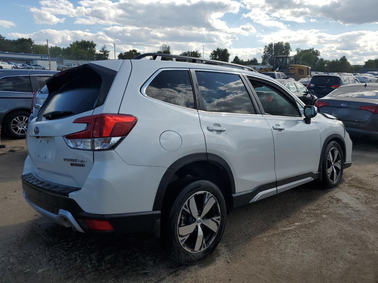 SUBARU FORESTER T T 2021