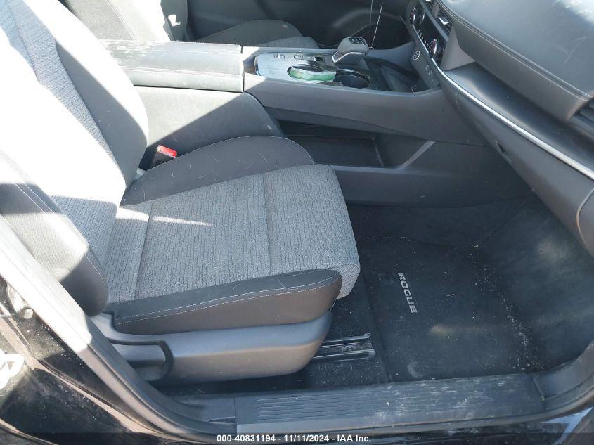 NISSAN ROGUE SV FWD 2023